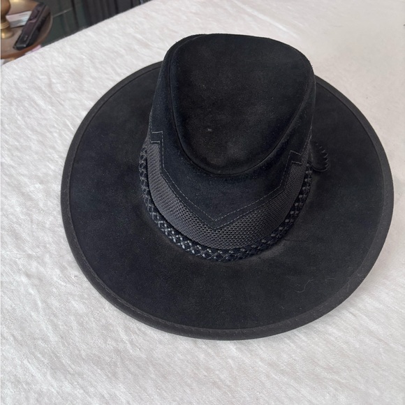 Monterey Bay Accessories - Monterey Bay Sirocco Waterproof Leather UPF 50 + Western Hat. Black 7-7 1/2
